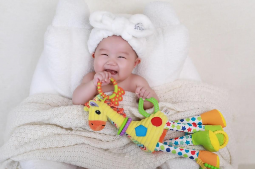 西双版纳宝宝为什么会吐奶 西双版纳宝宝为什么会吐奶